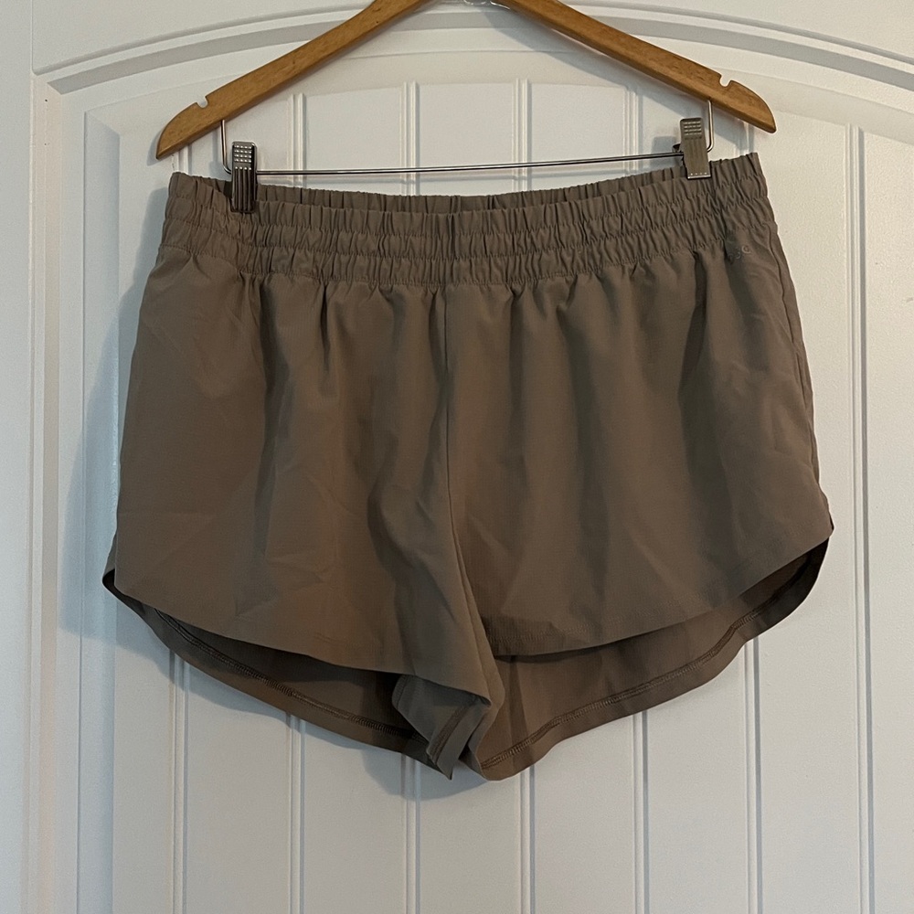 DSG Pull on Shorts XL